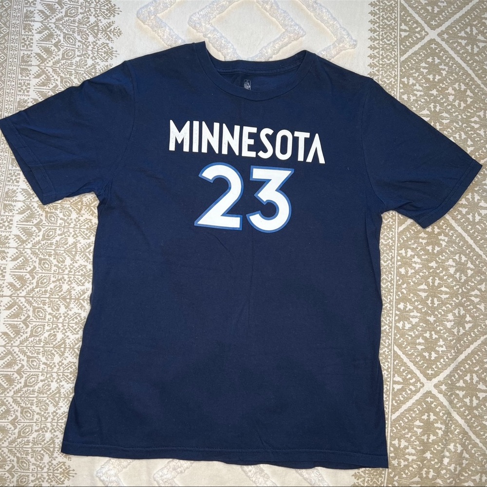 Jimmy Butler #23 Minnesota Timberwolves T-Shirt - Picture 2 of 3